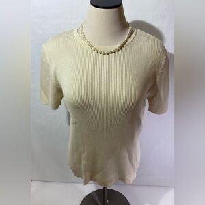 Madison Studio Woman’s Top Size XL 70% Silk Color Beige Short Sleeve Pullover
